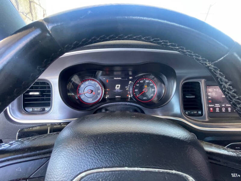 2020 Dodge Charger SXT