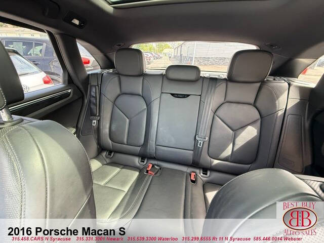 2016 Porsche Macan S