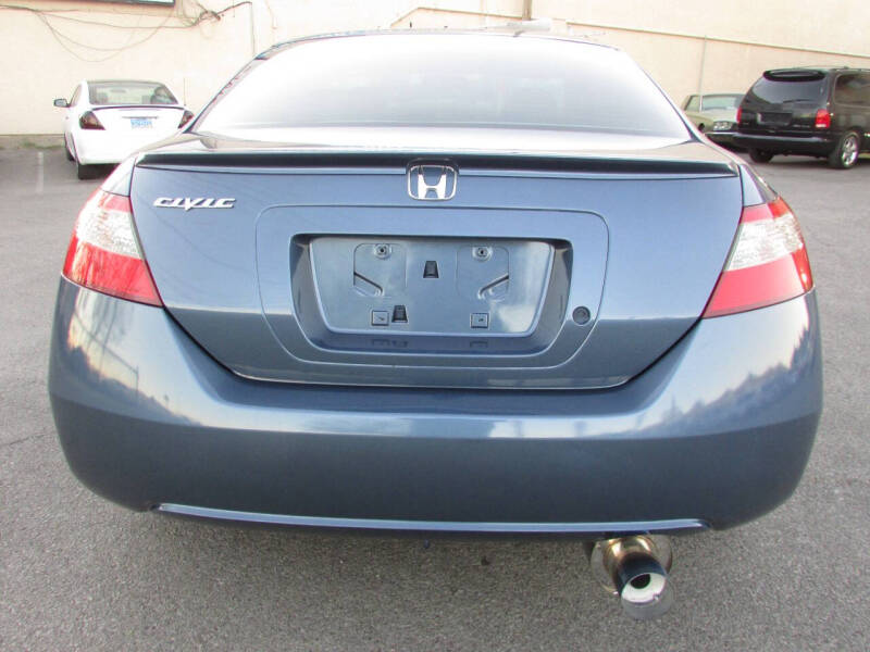 2010 Honda Civic LX photo 21