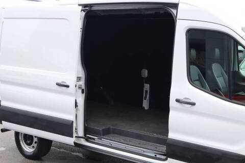 2024 Ford Transit 250