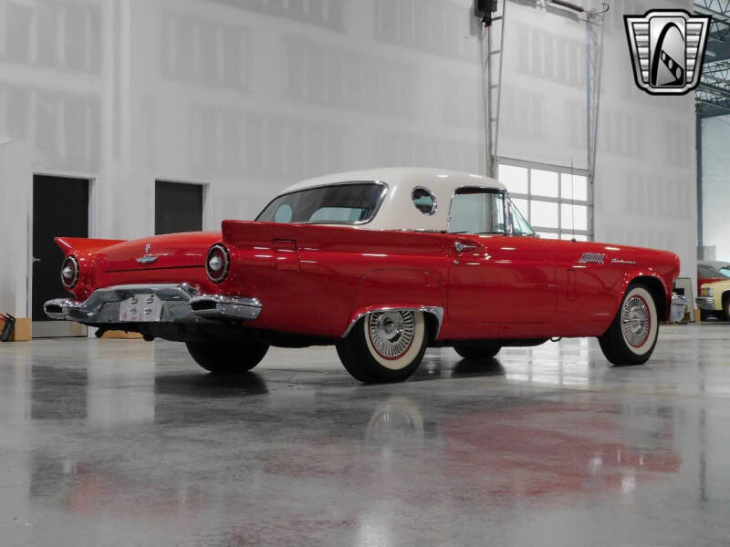 1957 Ford Thunderbird