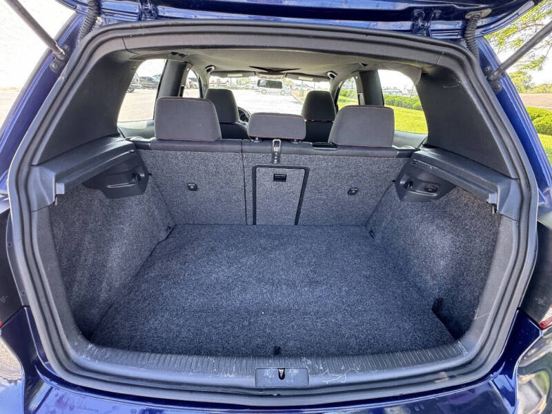 2012 Volkswagen GTI Base PZEV