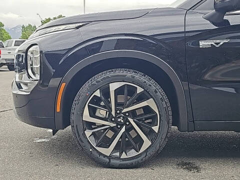 2025 Mitsubishi Outlander PHEV SEL