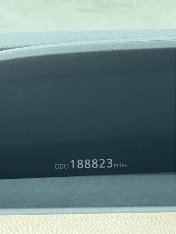 2016 Toyota Prius Two