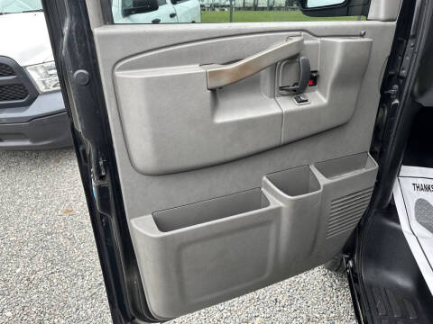 2017 Chevrolet Express 2500