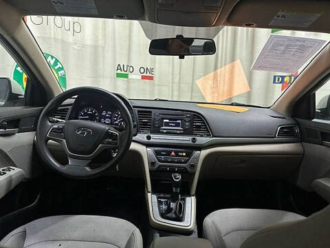 2017 Hyundai Elantra