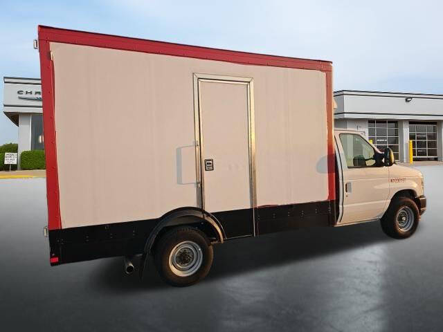 2024 Ford E-Series