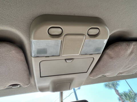 2003 Nissan Pathfinder SE