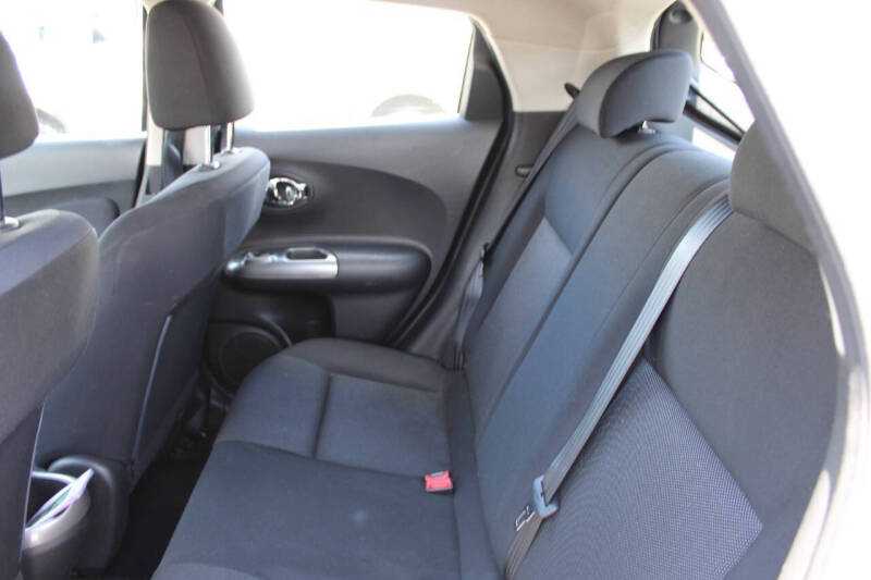 2011 Nissan JUKE S