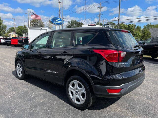 2019 Ford Escape S