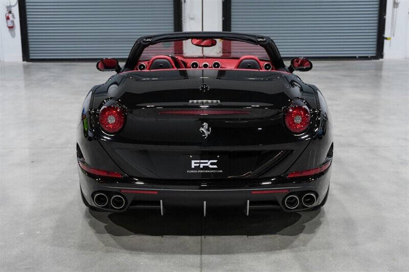 2015 Ferrari California T