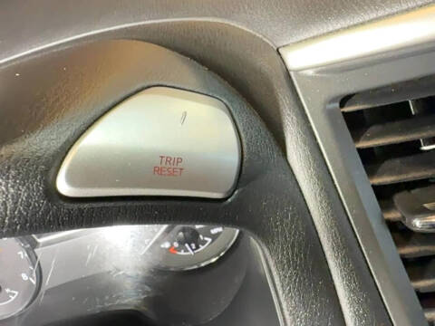 2016 Nissan Pathfinder SV