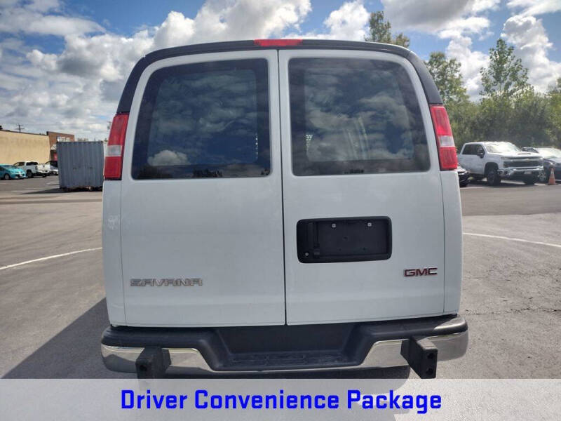 2024 GMC Savana 2500