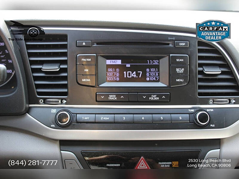 2017 Hyundai Elantra