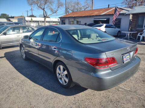 2005 Lexus ES 330