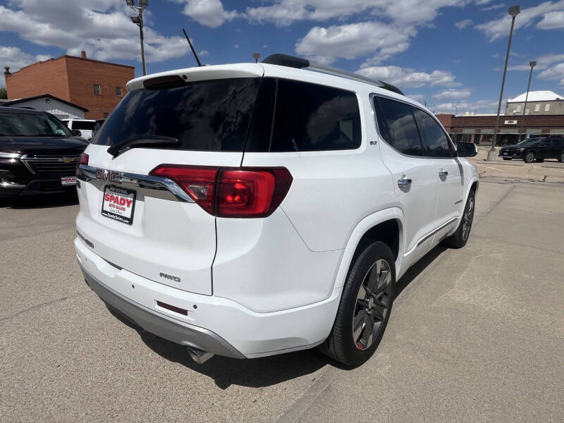2017 GMC Acadia SLT-2