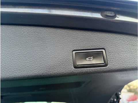 2015 Volkswagen Touareg TDI Lux