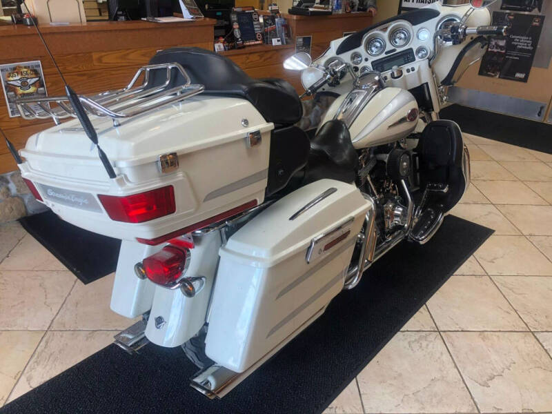 2008 Harley-Davidson FLHTCUSE3 Screamin' Egl UC EG