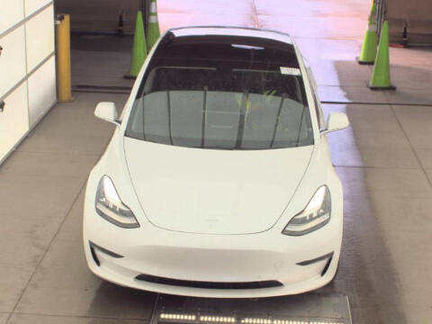 2018 Tesla Model 3 Mid Range