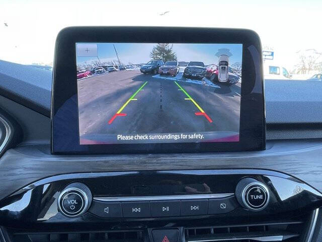 2020 Ford Escape Titanium