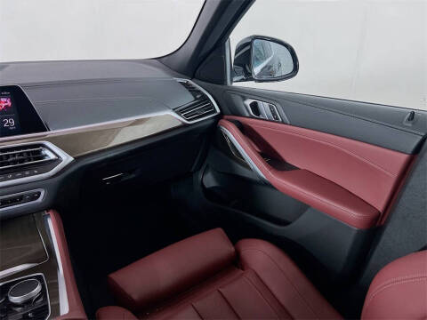 2022 BMW X6 xDrive40i