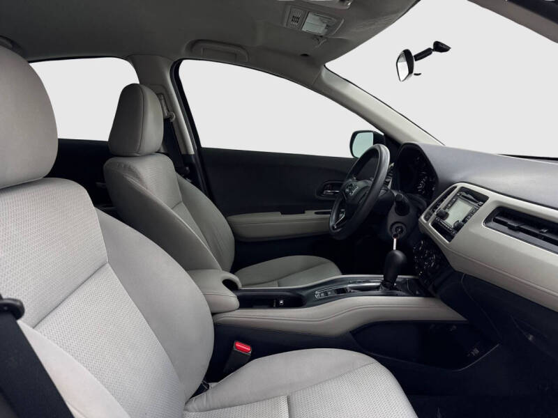 2020 Honda HR-V LX