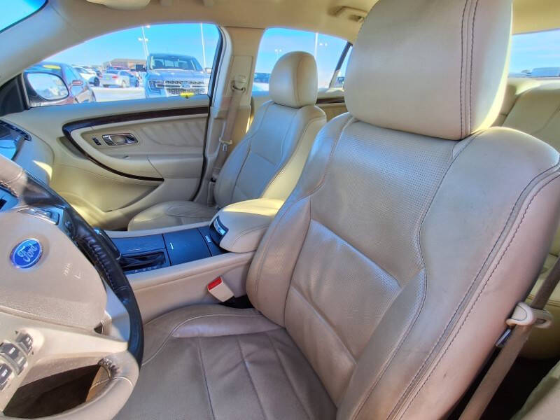 2014 Ford Taurus Limited