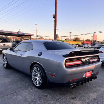 2016 Dodge Challenger R/T Scat Pack