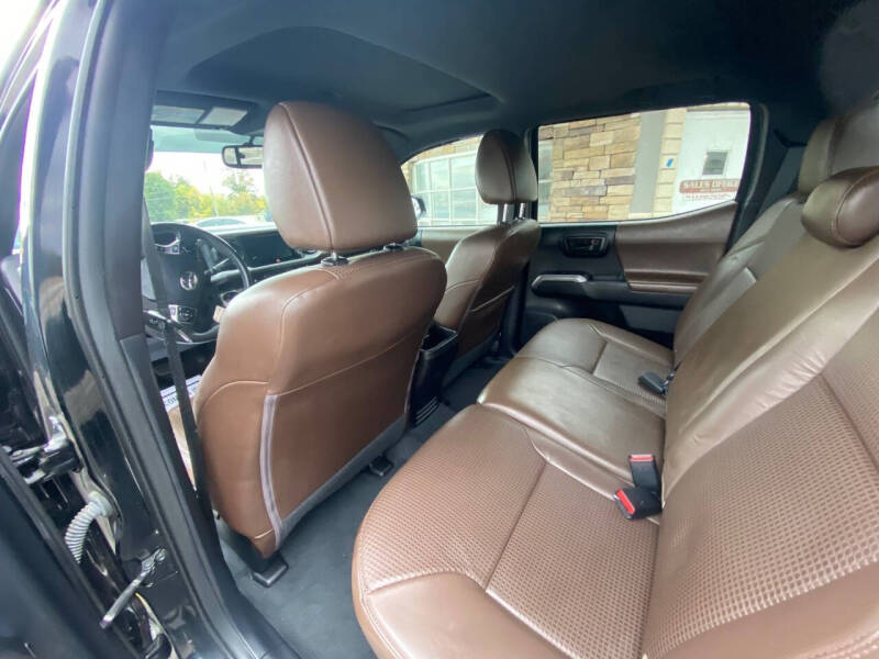 2016 Toyota Tacoma Limited