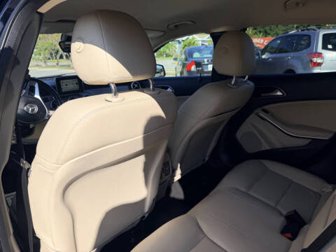 2015 Mercedes-Benz GLA GLA 250