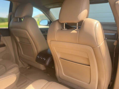 2011 Buick Enclave CXL-1