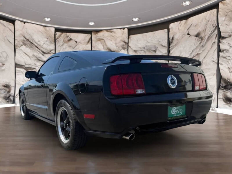 2007 Ford Mustang GT Deluxe