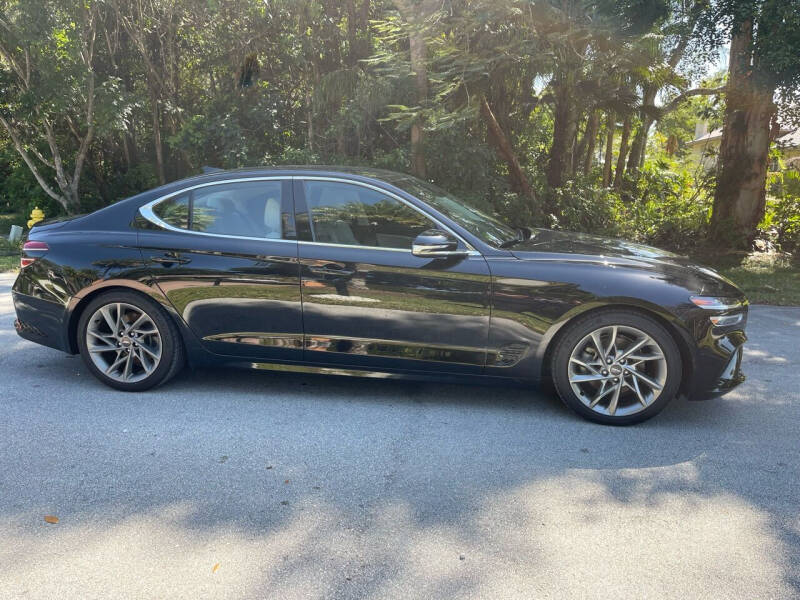 2022 Genesis G70 2.0T