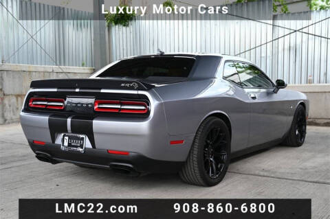 2015 Dodge Challenger SRT Hellcat