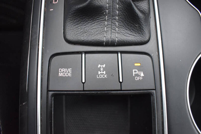 2018 Kia Sorento EX V6