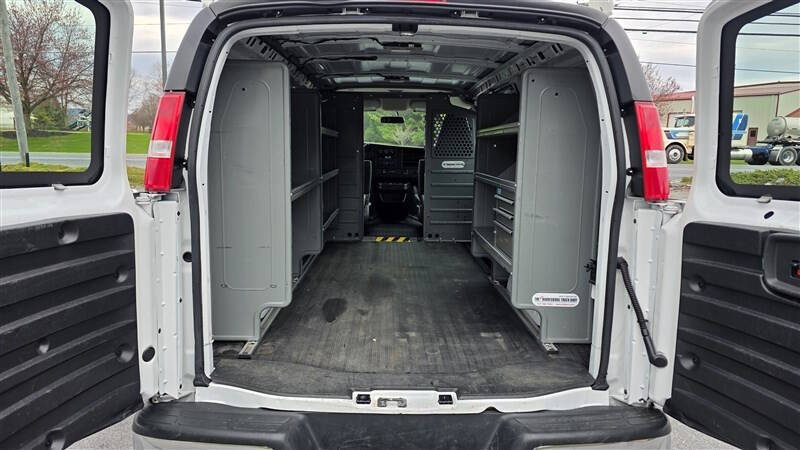 2021 Chevrolet Express 2500