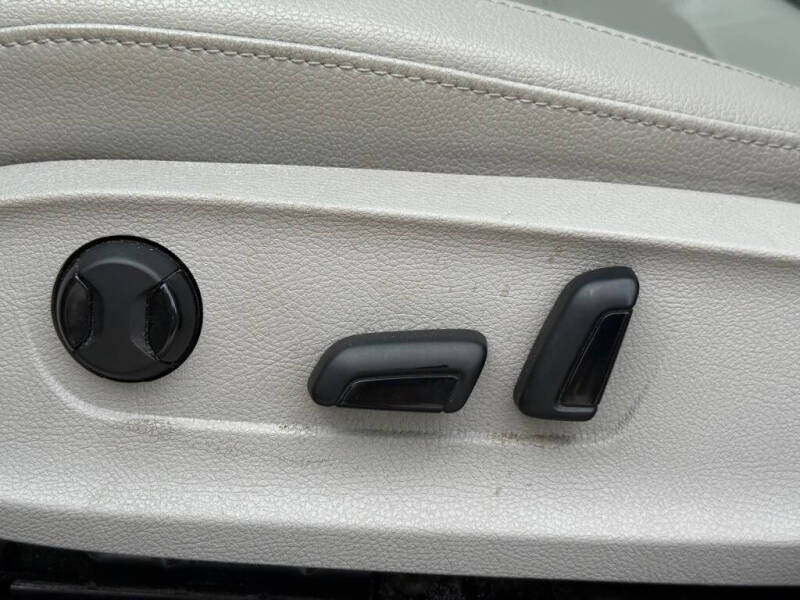 2015 Volkswagen Passat 2.0L TDI SE