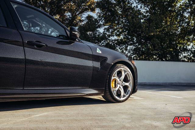 2019 Alfa Romeo Giulia Quadrifoglio