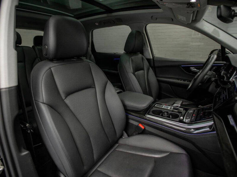 2023 Audi Q7 quattro Premium Plus 55 TFSI