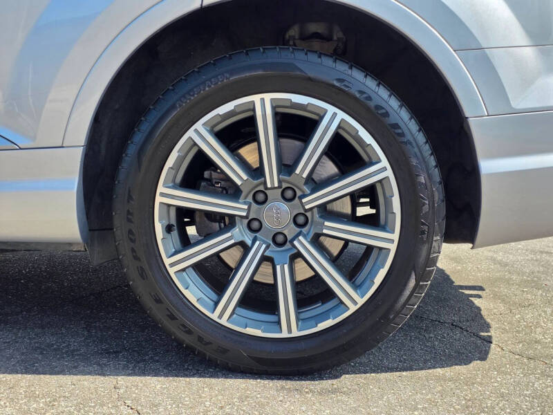 2017 Audi Q7 3.0T quattro Premium Plus
