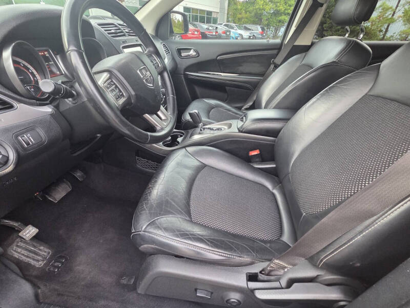 2018 Dodge Journey Crossroad