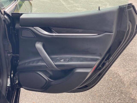 2017 Maserati Ghibli S