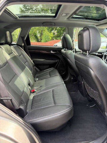 2012 Kia Sorento SX
