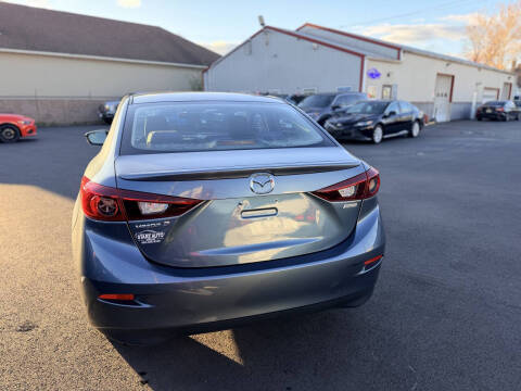 2014 Mazda MAZDA3 i Touring