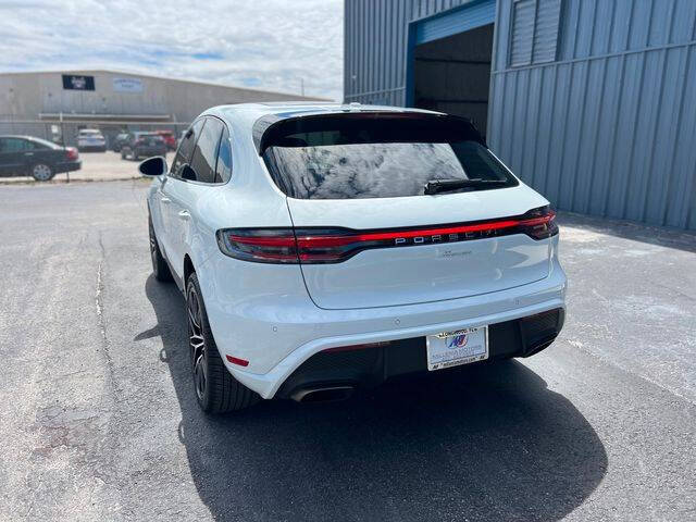 2023 Porsche Macan