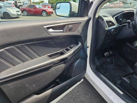 2015 Ford Edge Sport