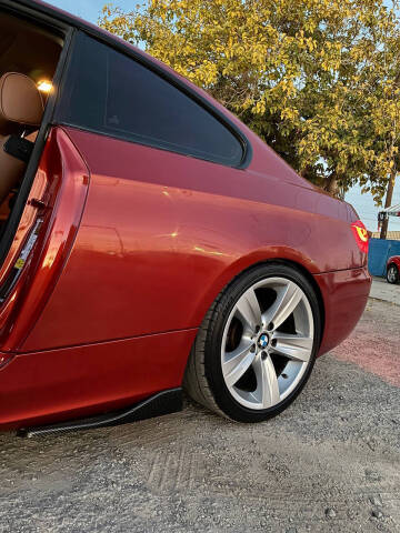 2011 BMW 3 Series 328i