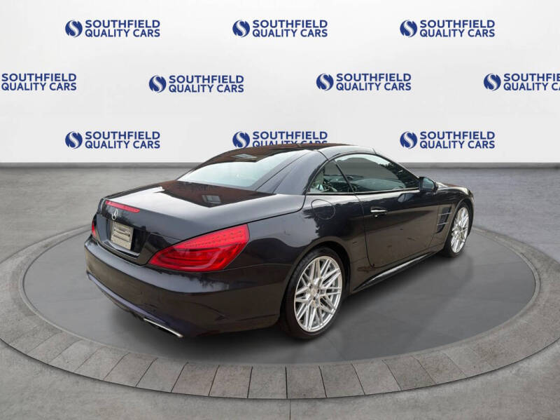 2017 Mercedes-Benz SL-Class