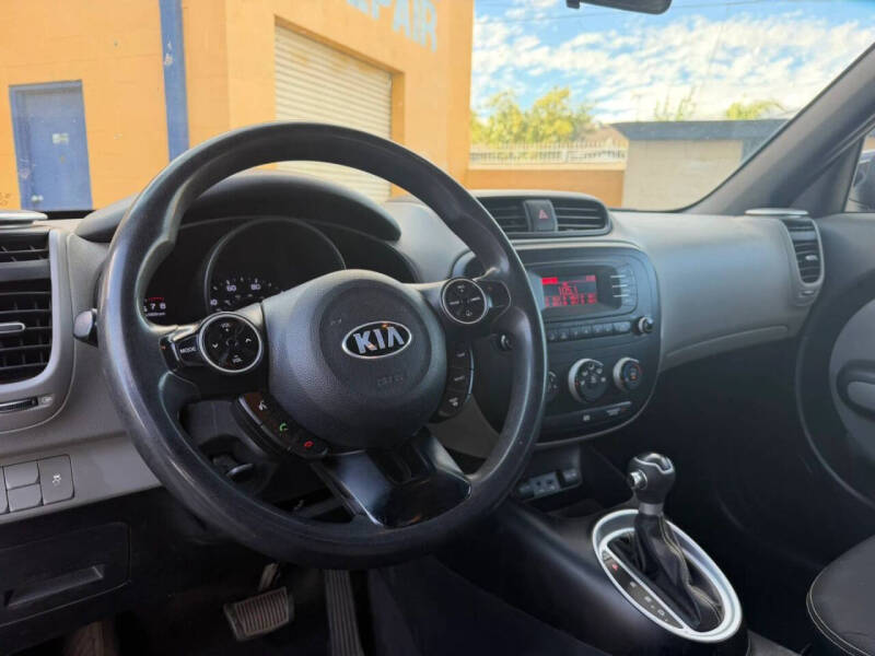 2014 Kia Soul +