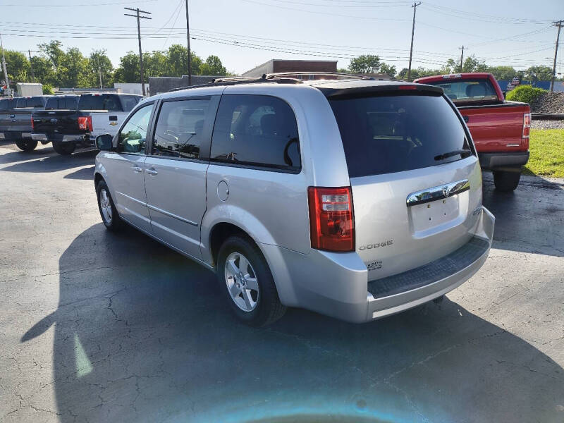 2010 Dodge Grand Caravan SXT